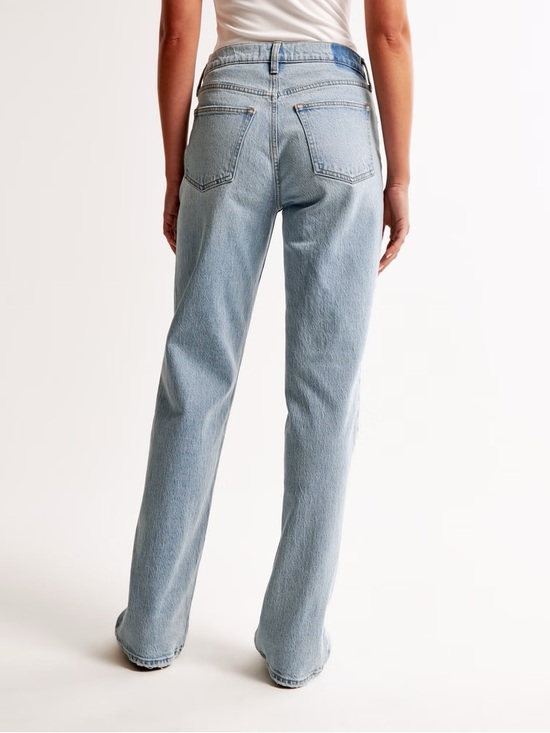 Abercrombie & Fitch Denim - Abercrombie & Fitch the Baggy Low Rise Size 27 Light Wash